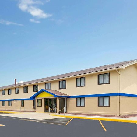 Days Inn By Wyndham Hornell Ny Екстер'єр фото