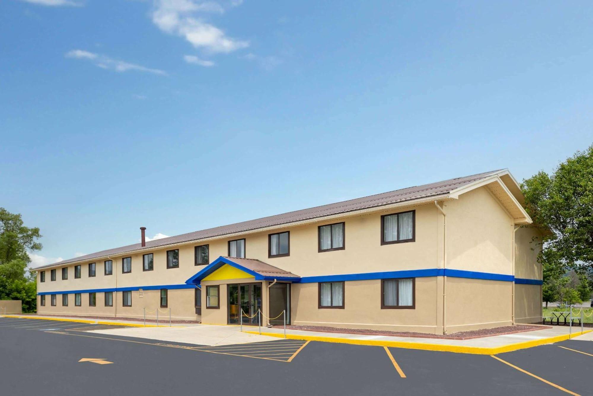 Days Inn By Wyndham Hornell Ny Екстер'єр фото